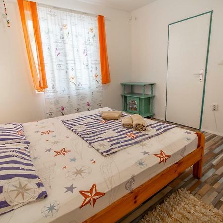 באסקה וודה Apartment Anita מראה חיצוני תמונה